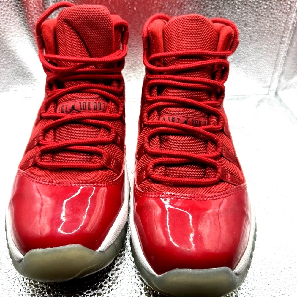 Jordan 11 Retro High Win Like '96 Size 5.5Y / 7W 378038-623 CHERRY Red Shoes OG